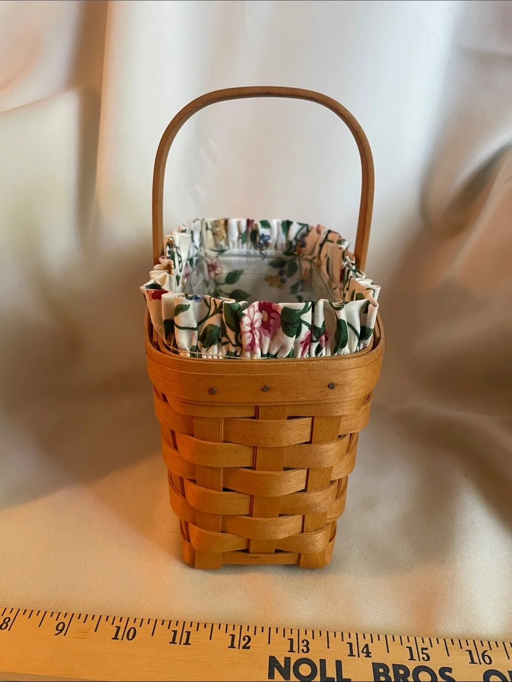 Longaberger candle basket with liner and protector